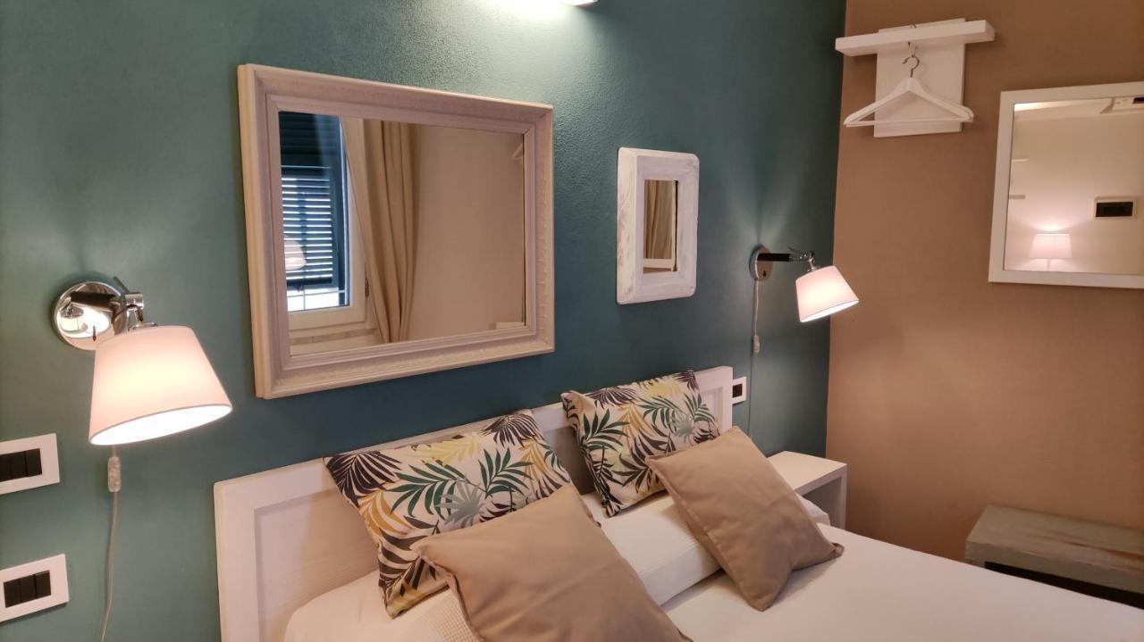 Santa Marta Rooms Вернацца Экстерьер фото