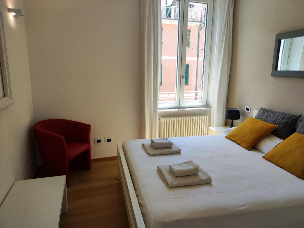 Santa Marta Rooms Вернацца Экстерьер фото