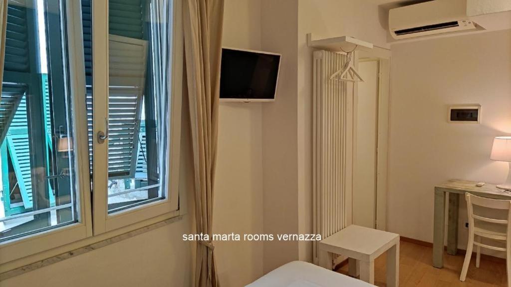 Santa Marta Rooms Вернацца Экстерьер фото
